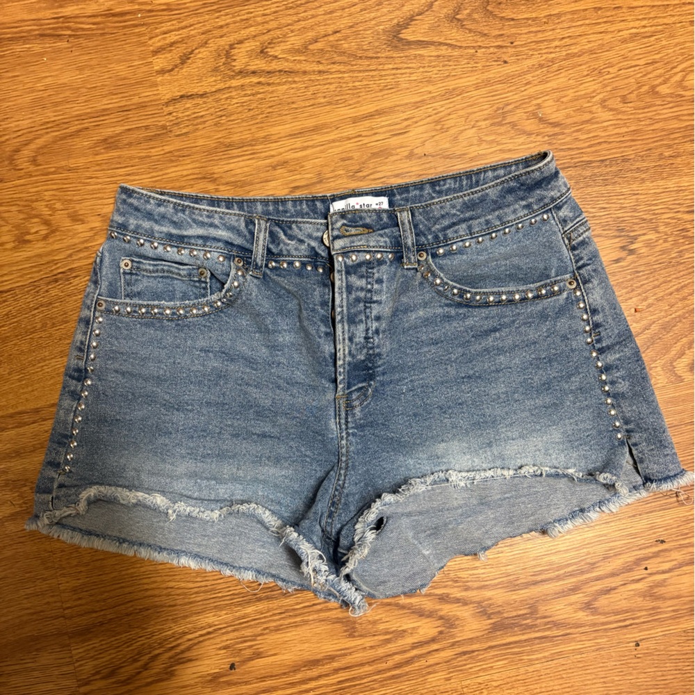 Vanilla Star Blue Jean Shorts with Studded Details Size 27